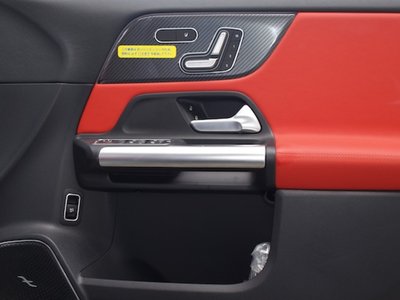 2025 Mercedes-BENZ GLA AMG photo 16