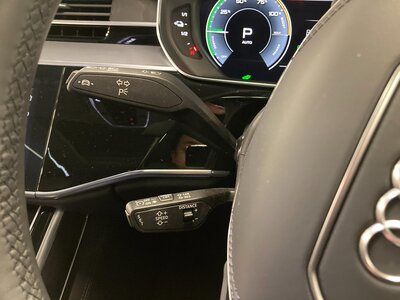 2023 AUDI A8 photo 10