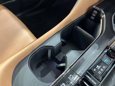 صورة 63 لـ 2024 Toyota CROWN SPORT
