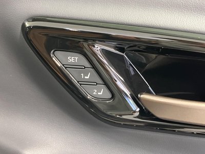 صورة 37 لـ 2024 Toyota CROWN SPORT