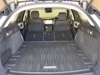2025 LAND Rover RANGE ROVER VELAR thumbnail 74