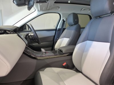2025 LAND Rover RANGE ROVER VELAR thumbnail 25