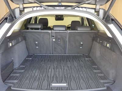 2025 LAND Rover RANGE ROVER VELAR thumbnail 72