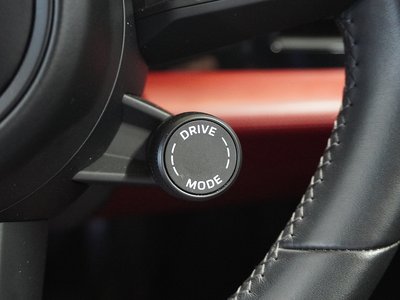 صورة 26 لـ 2021 Porsche TAYCAN