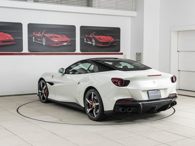 صورة 12 لـ 2022 Ferrari PORTOFINO M