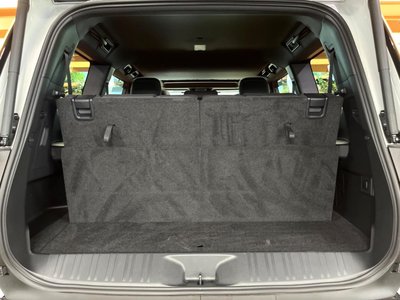 صورة 68 لـ 2025 Toyota LAND CRUISER 250
