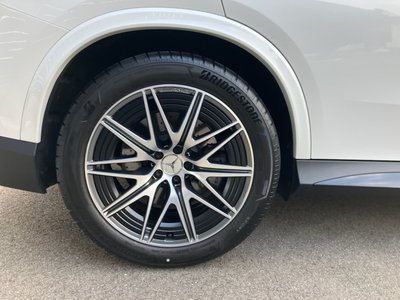 2025 Mercedes-BENZ GLC AMG photo 4