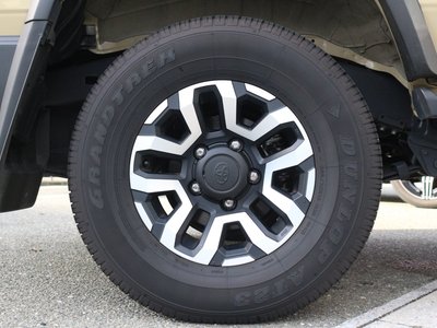 صورة 20 لـ 2025 Toyota LAND CRUISER 70