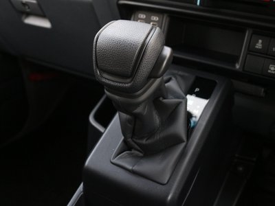 صورة 11 لـ 2025 Toyota LAND CRUISER 70