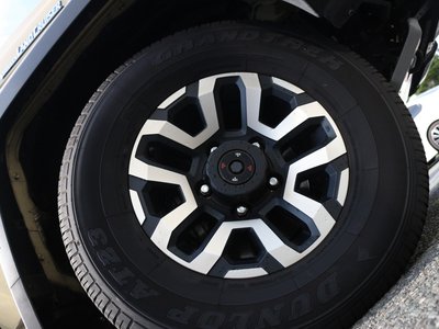 صورة 19 لـ 2025 Toyota LAND CRUISER 70