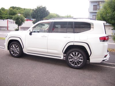 صورة مصغرة 52 لـ 2026 Toyota LAND CRUISER 300