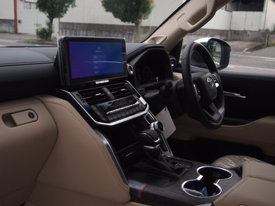 صورة مصغرة 27 لـ 2026 Toyota LAND CRUISER 300