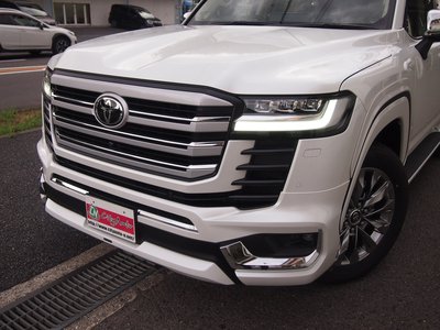 صورة مصغرة 13 لـ 2026 Toyota LAND CRUISER 300