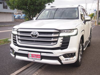 صورة مصغرة 48 لـ 2026 Toyota LAND CRUISER 300