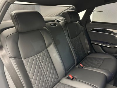 صورة مصغرة 30 لـ 2023 AUDI A8