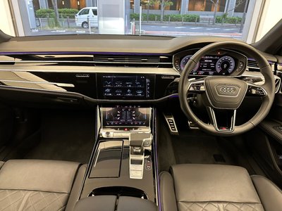 صورة مصغرة 3 لـ 2023 AUDI A8