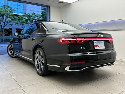 صورة مصغرة 9 لـ 2023 AUDI A8