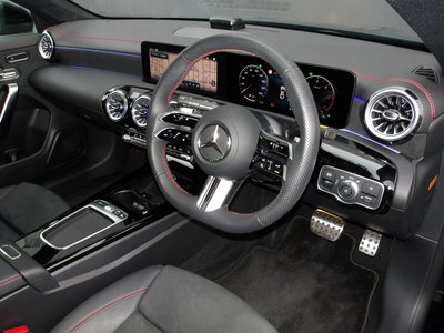 2025 Mercedes-BENZ CLA thumbnail 41