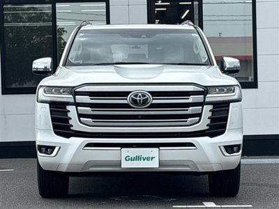 2023 Toyota LAND CRUISER 300 thumbnail 28