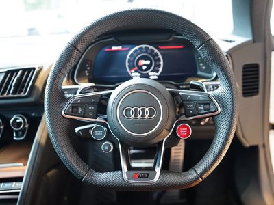 2022 AUDI R8 photo 12