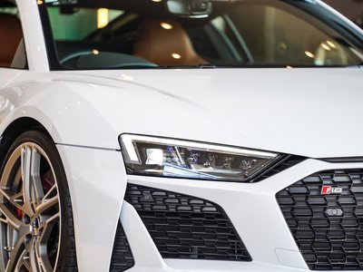 2022 AUDI R8 photo 4
