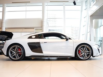 2022 AUDI R8 photo 5