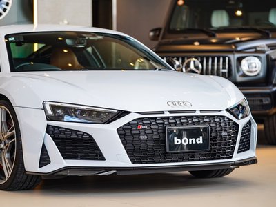 2022 AUDI R8 photo 3