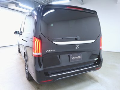 2021 Mercedes-BENZ V-CLASS photo 6