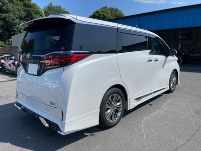 2024 Toyota ALPHARD — фото 6