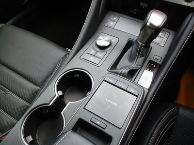 2021 Lexus RC — фото 18