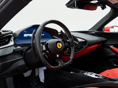 صورة 3 لـ 2021 Ferrari SF90 STRADALE