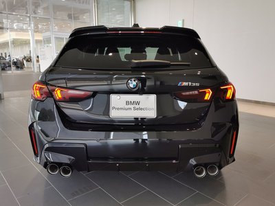 2025 BMW 1 SERIES photo 16