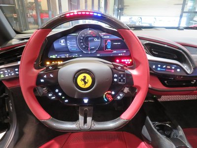 صورة 11 لـ 2023 Ferrari SF90 SPIDER