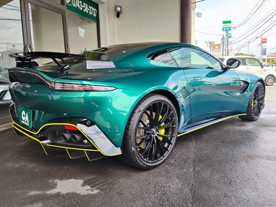 2023 Aston Martin VANTAGE photo 14
