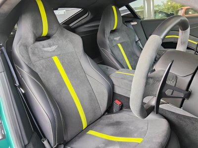 2023 Aston Martin VANTAGE — миниатюра 28