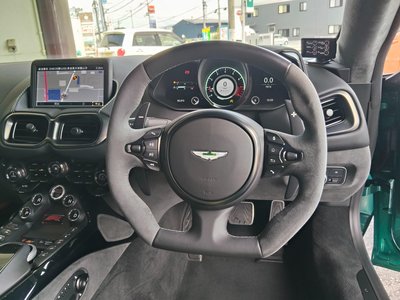 2023 Aston Martin VANTAGE — миниатюра 24