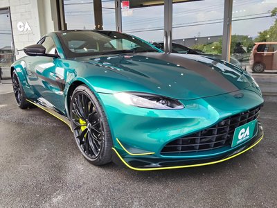 2023 Aston Martin VANTAGE photo 1