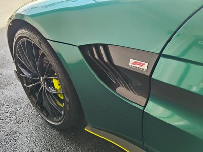 2023 Aston Martin VANTAGE — миниатюра 20