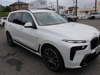 2025 BMW X7 photo 14