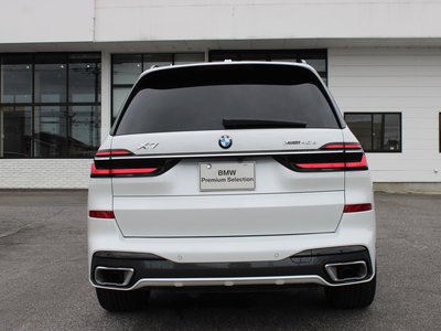 2025 BMW X7 photo 11