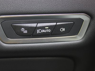 2025 BMW X7 thumbnail 38