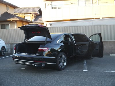 2025 AUDI A8 photo 9