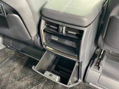 2024 Toyota ALPHARD — фото 63