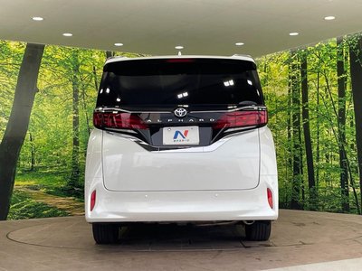 2024 Toyota ALPHARD — фото 16