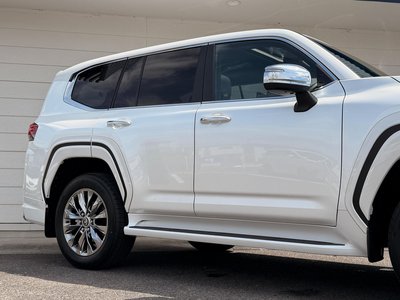 2025 Toyota LAND CRUISER 300 缩略图 30