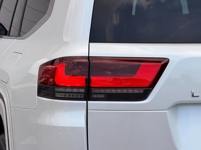 2025 Toyota LAND CRUISER 300 缩略图 21