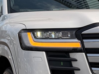 2025 Toyota LAND CRUISER 300 缩略图 9