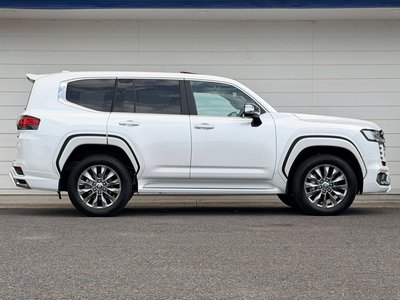 2025 Toyota LAND CRUISER 300 缩略图 18