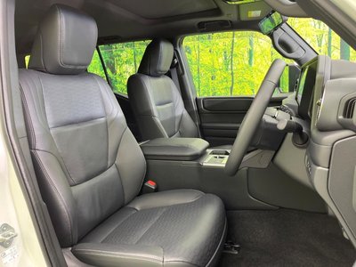 2024 Toyota LAND CRUISER 250 photo 9