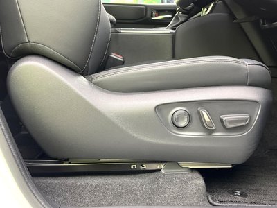 2024 Toyota LAND CRUISER 250 thumbnail 40